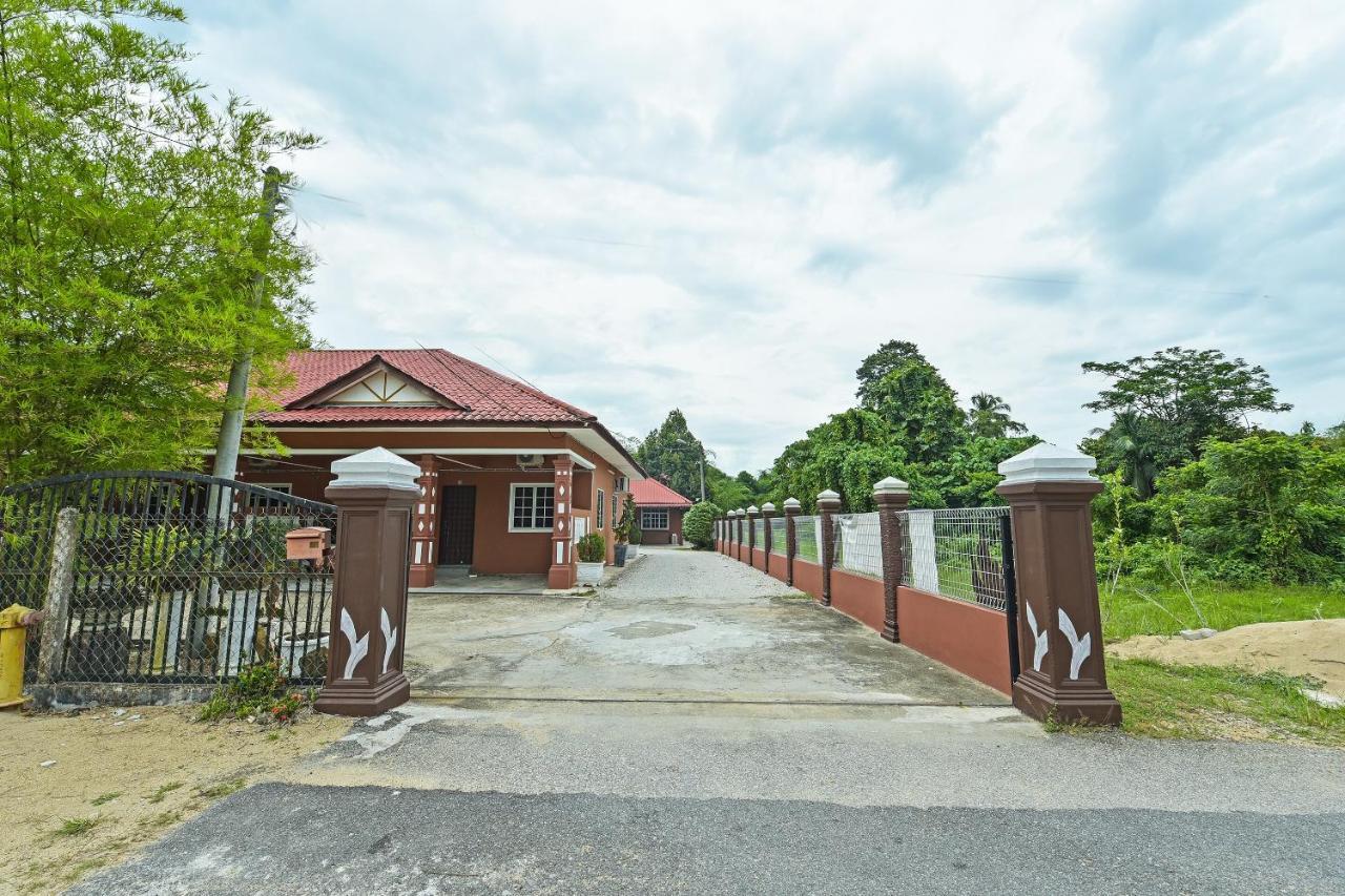 OYO 90642 Twin Mutiara Chalet&Homestay Jeli Luaran gambar