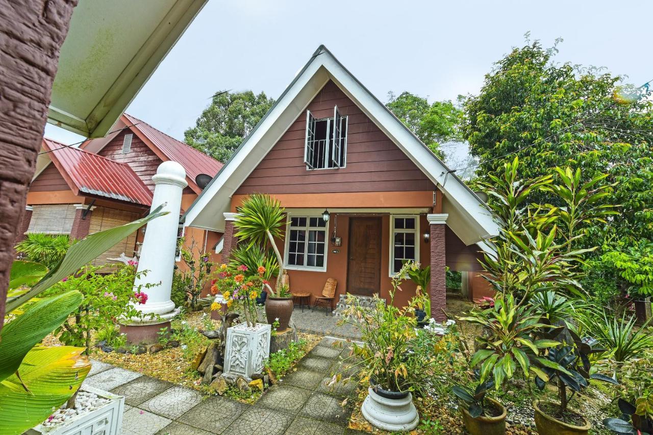 OYO 90642 Twin Mutiara Chalet&Homestay Jeli Luaran gambar