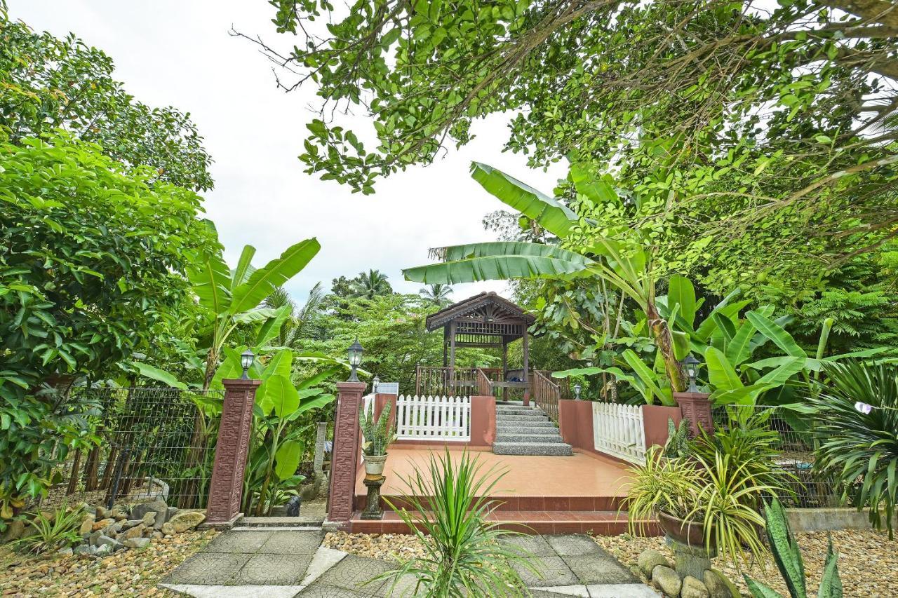 OYO 90642 Twin Mutiara Chalet&Homestay Jeli Luaran gambar