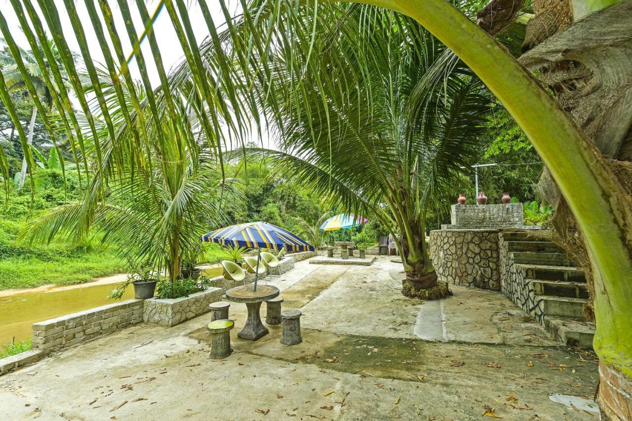 OYO 90642 Twin Mutiara Chalet&Homestay Jeli Luaran gambar
