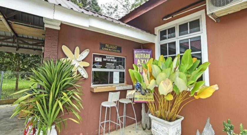 OYO 90642 Twin Mutiara Chalet&Homestay Jeli Luaran gambar